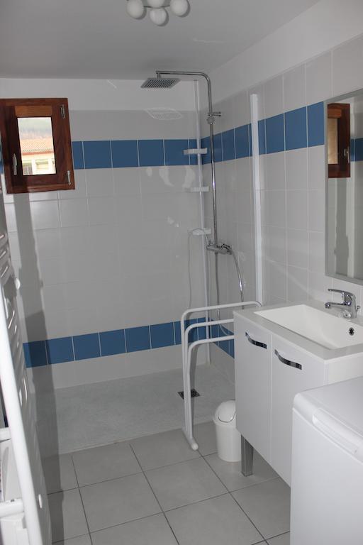 Le Pailler De La Planque Apartment Camplong Ruang foto