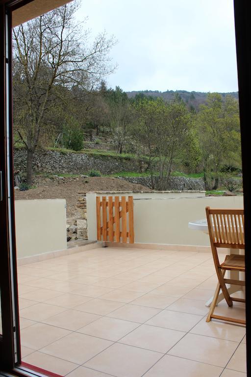 Le Pailler De La Planque Apartment Camplong Bagian luar foto